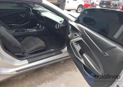 2019 Chevrolet Camaro 1Lt from USA, damaged, VIN 1G1FB3DXXK0115617